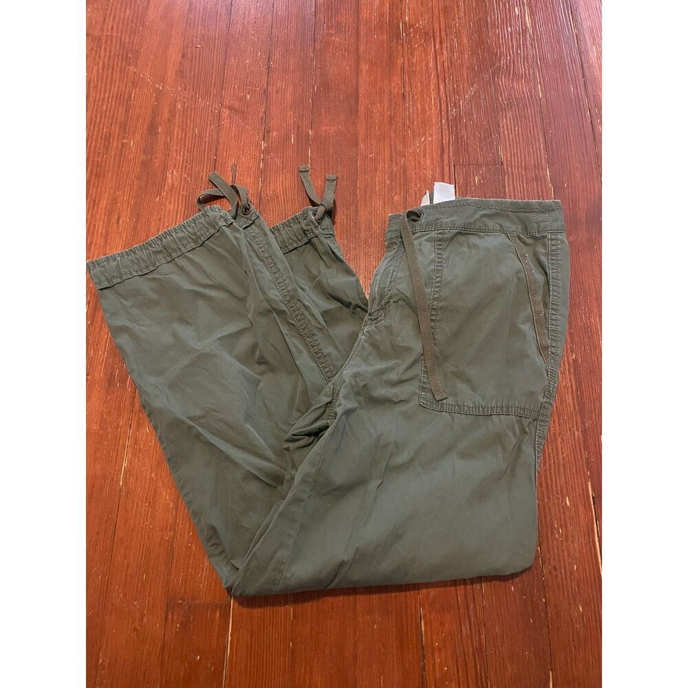 Liz Claiborne Olive Green Cargo Capris